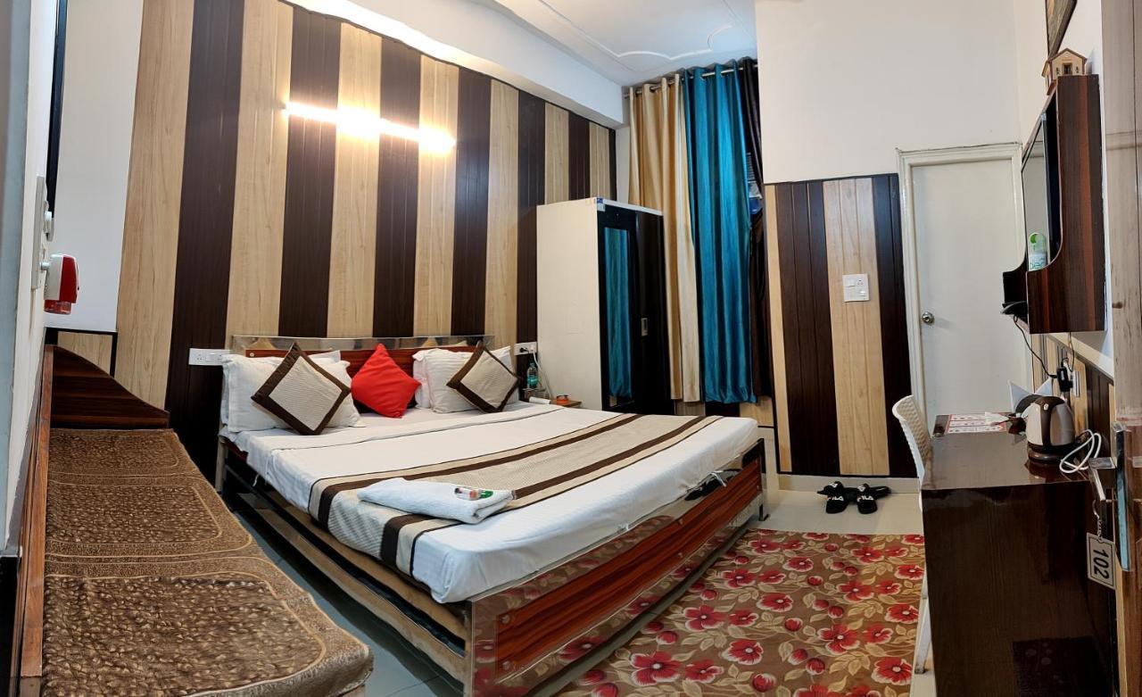 Hotel O Greno House Near Pvr Ansal Plaza 그레이터 노이다 외부 사진
